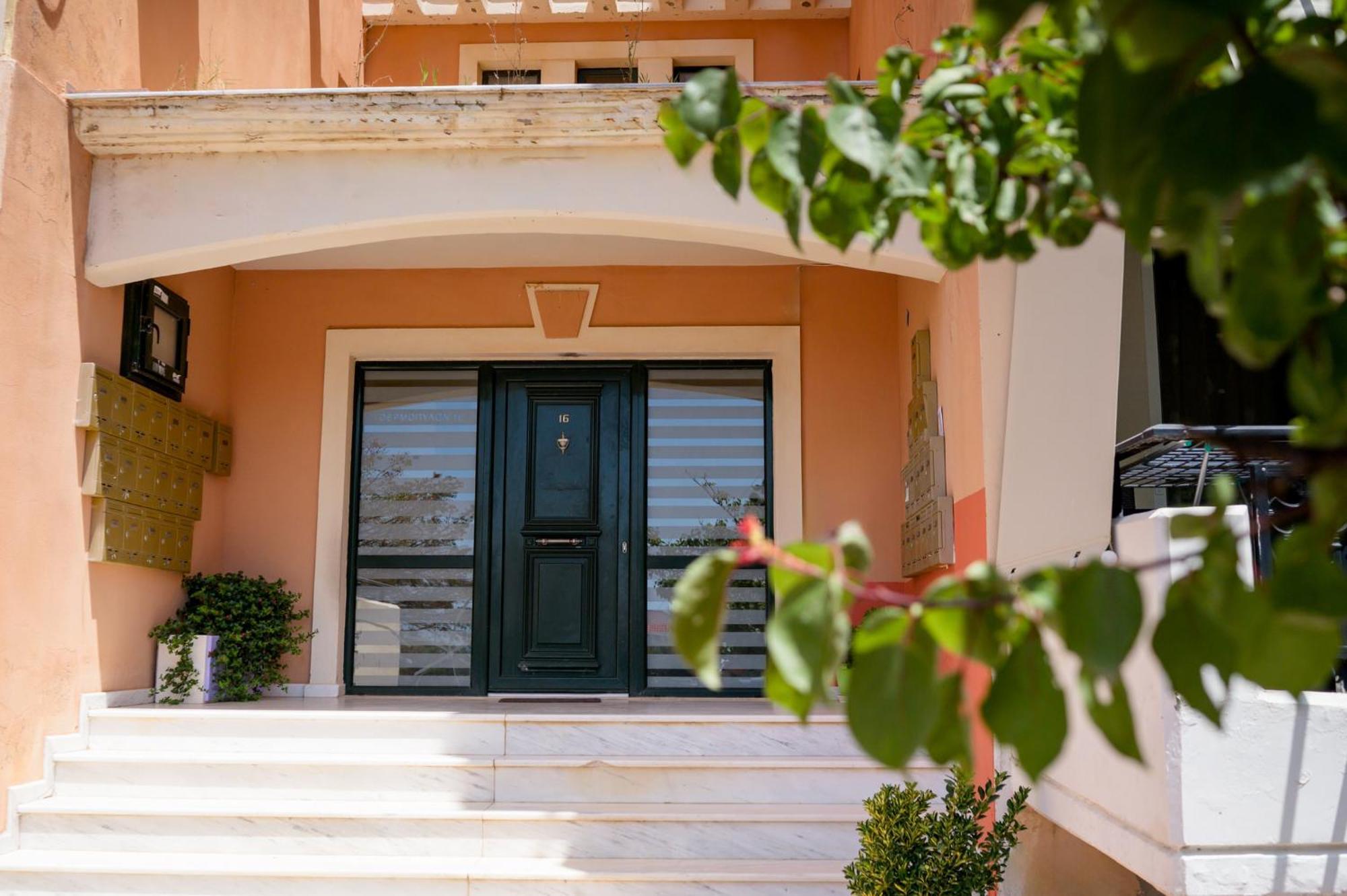 Df House Διαμονή Με Θέα Θάλασσα Leilighet Néa Khilí Eksteriør bilde